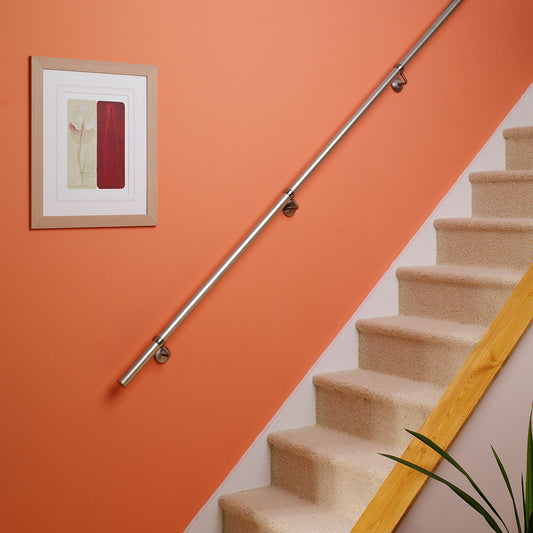 Rothley 1.2 Metre Stair Rail Pole Brushed Or Polished Effect 40mm
